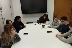 viber_image_2025-10-03_22-06-00-828